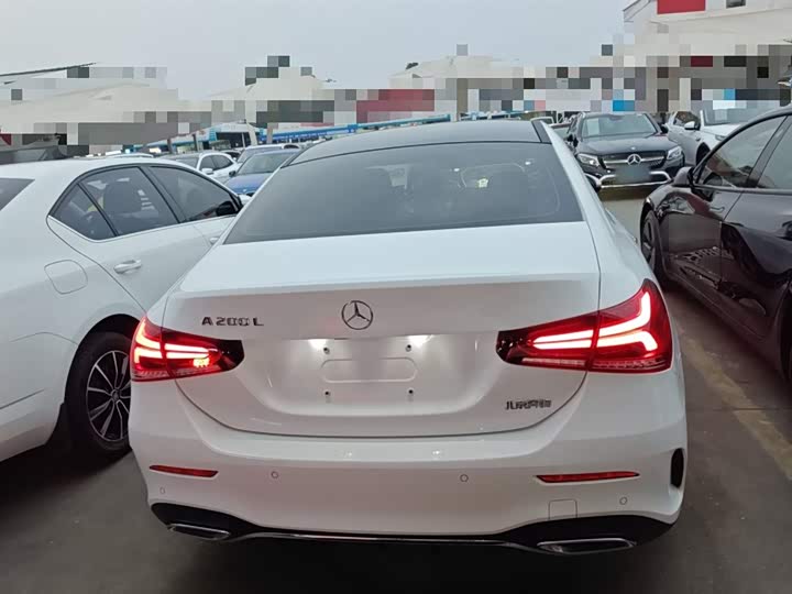 Фото 6 - Mercedes-Benz A-Class