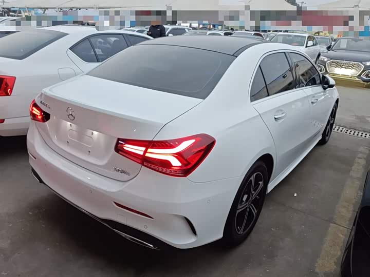 Фото 7 - Mercedes-Benz A-Class