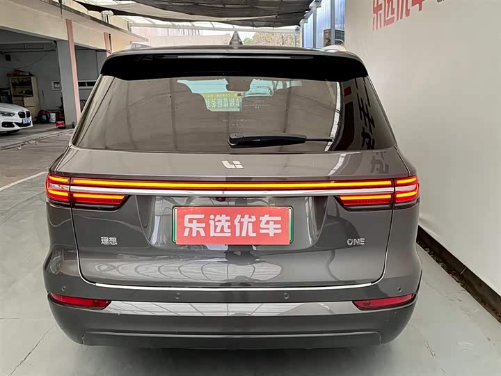 Фото 4 - LiXiang One