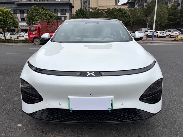 Фото 2 - XPeng G6