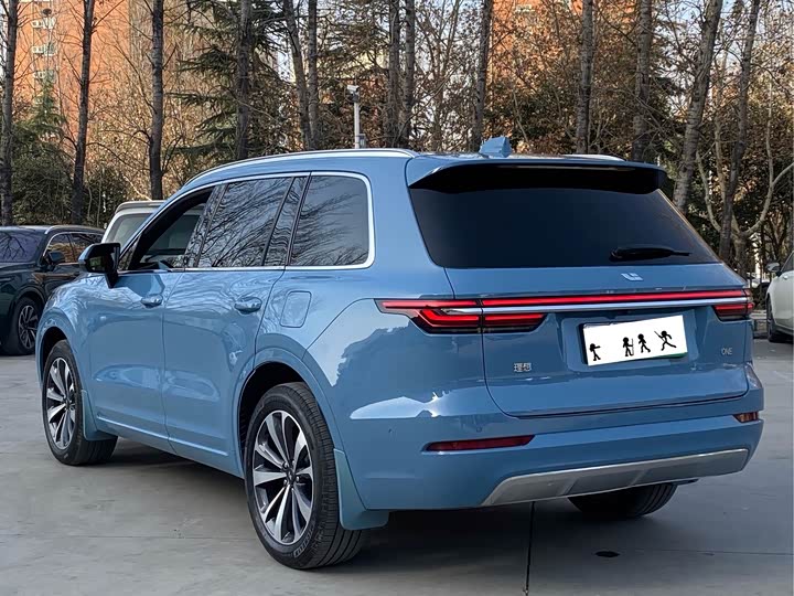 Фото 9 - LiXiang One