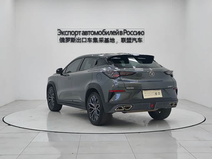 Фото 9 - Changan UNI-T