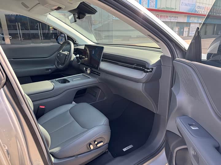 Фото 7 - XPeng G6