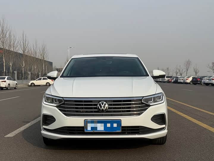 Фото 3 - Volkswagen Lavida