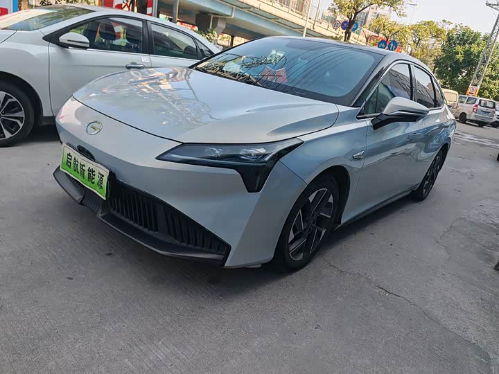 Фото 1 - GAC Aion S Plus