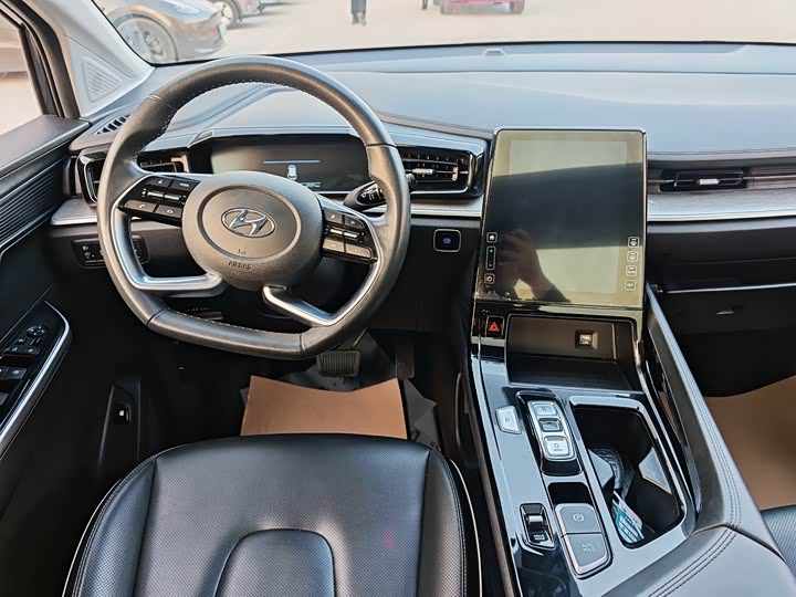 Фото 8 - Hyundai Custo