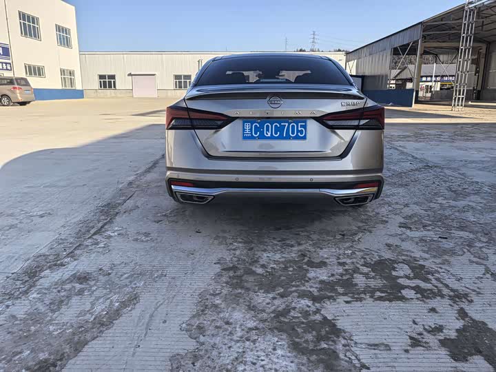 Фото 6 - Nissan Teana