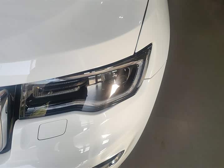 Фото 5 - Jeep Grand Cherokee