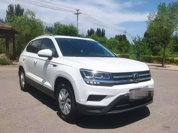 Фото 3 - Volkswagen Tharu