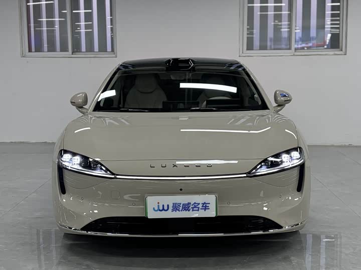 Фото 2 - Luxeed S7