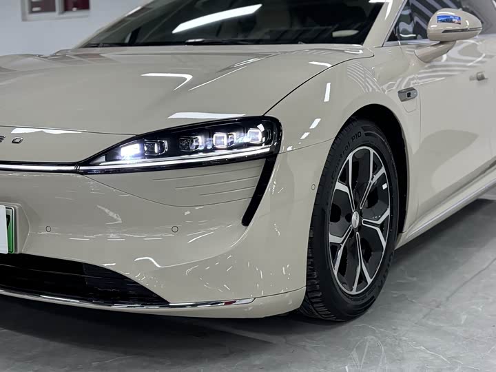 Фото 4 - Luxeed S7