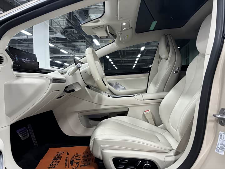 Фото 6 - Luxeed S7