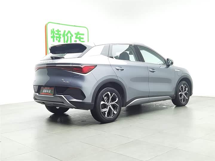 Фото 2 - BYD Yuan Plus