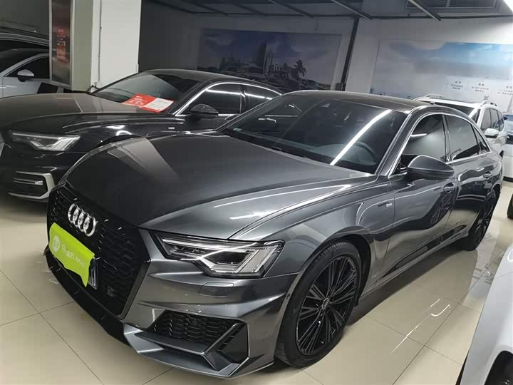 Фото 5 - Audi A6L