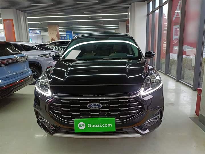 Фото 3 - Ford Escape