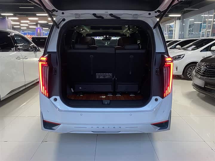 Фото 5 - GAC Trumpchi M8