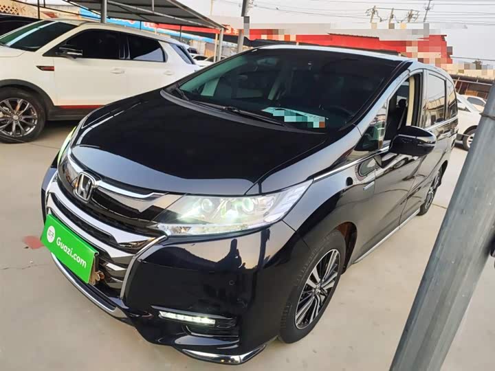 Фото 1 - Honda Odyssey