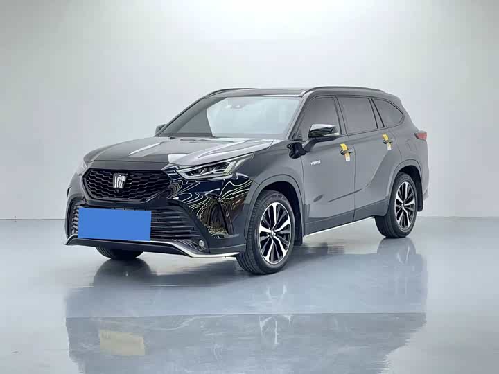 Фото 1 - Toyota Crown Kluger