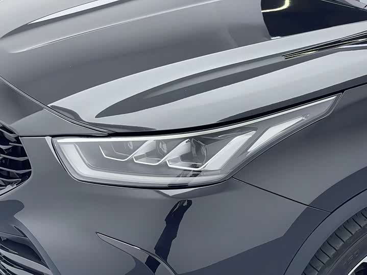 Фото 7 - Toyota Crown Kluger