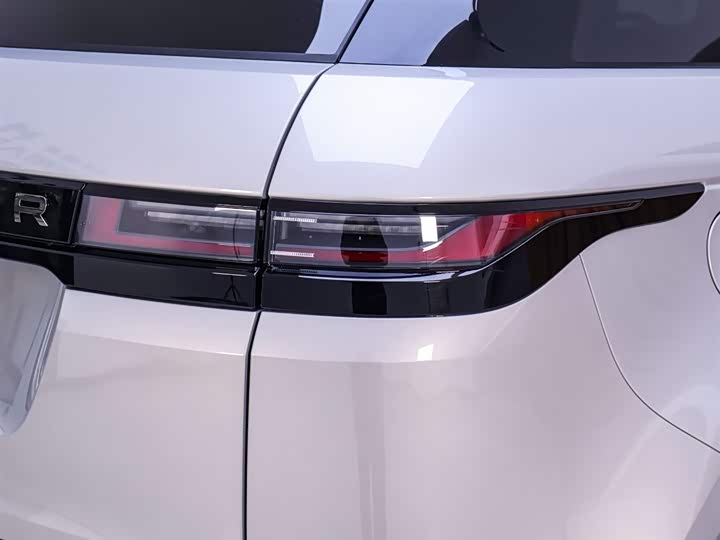 Фото 9 - Land Rover Range Rover Evoque L