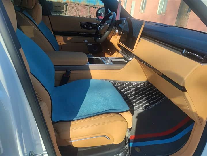 Фото 8 - Zeekr 9X