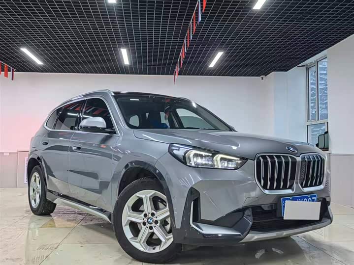 Фото 3 - BMW X1