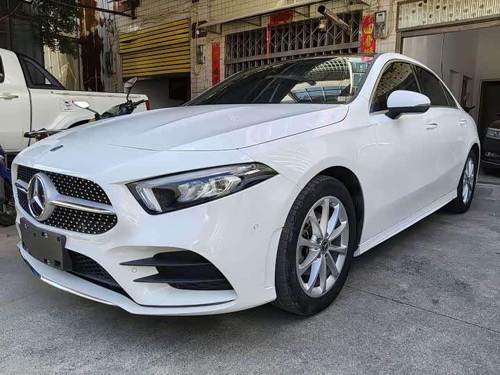 Фото 1 - Mercedes-Benz A-Class