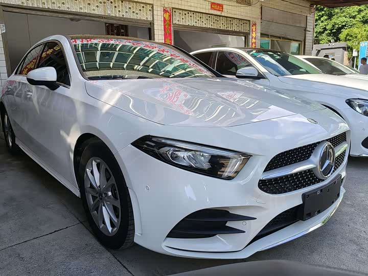 Фото 2 - Mercedes-Benz A-Class