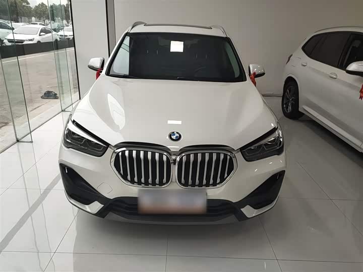 Фото 3 - BMW X1