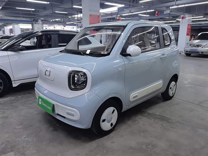 Фото 1 - Bestune Pony