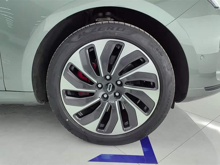 Фото 6 - Aito M5