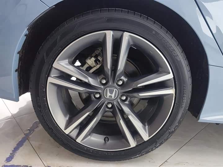 Фото 6 - Honda Integra