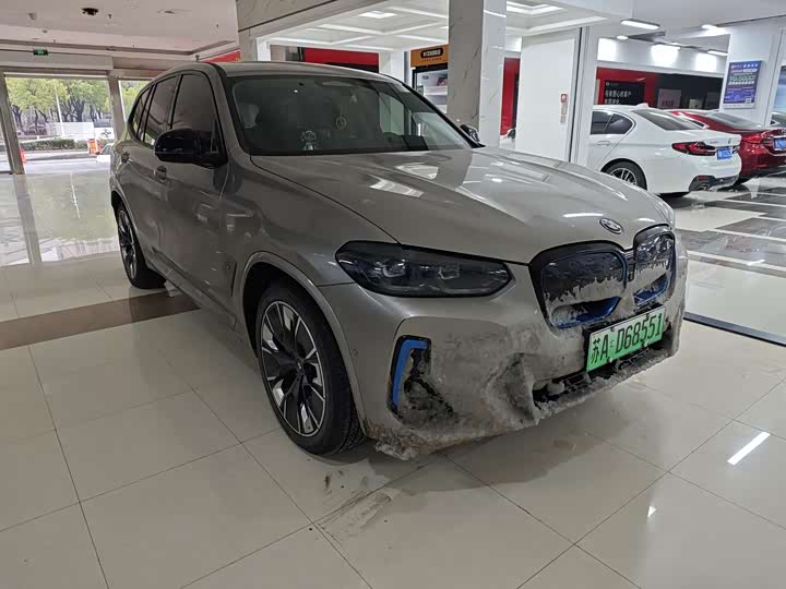 Фото 3 - BMW iX3