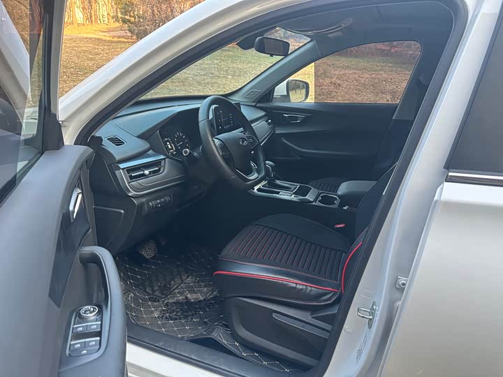 Фото 4 - Chery Tiggo 5x