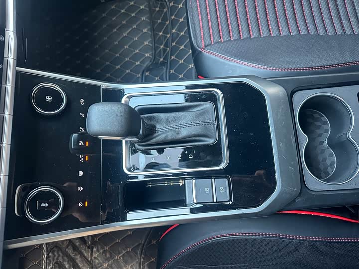 Фото 8 - Chery Tiggo 5x