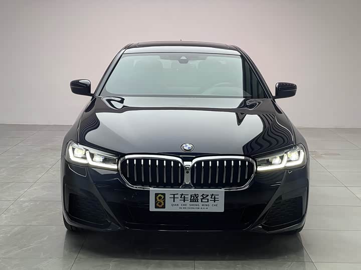 Фото 2 - BMW 5 Series