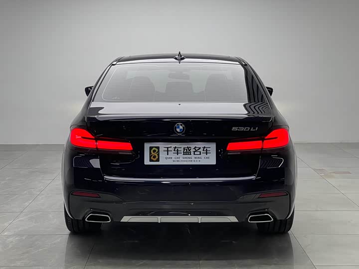 Фото 5 - BMW 5 Series