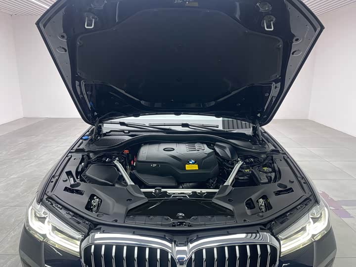 Фото 9 - BMW 5 Series