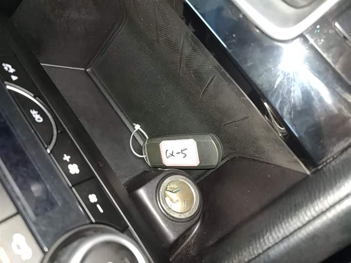 Фото 9 - Mazda CX-5