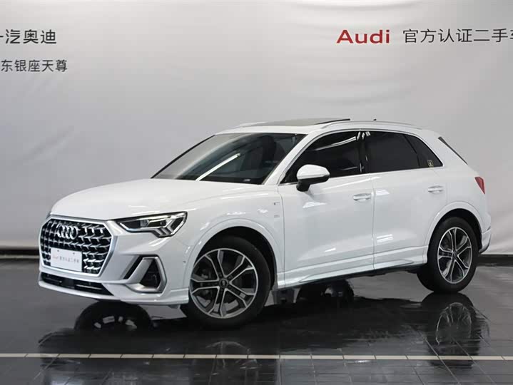 Фото 1 - Audi Q3