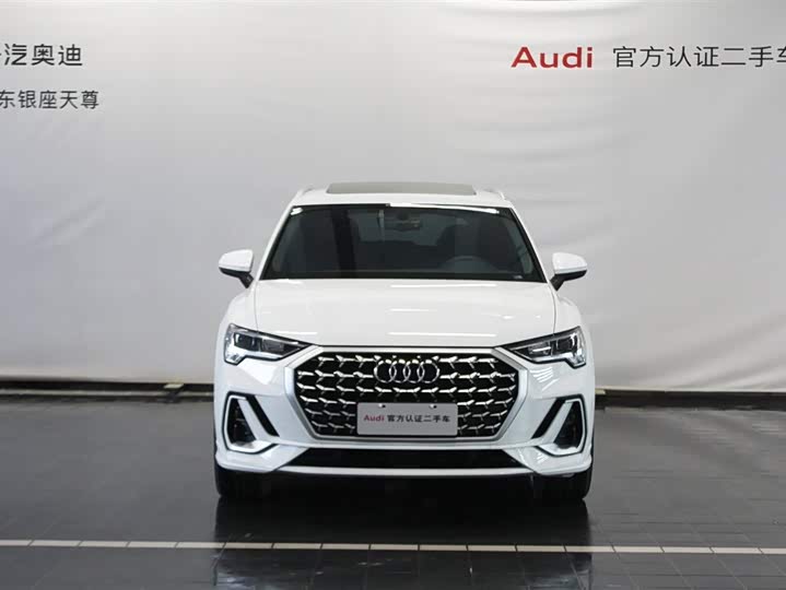 Фото 2 - Audi Q3