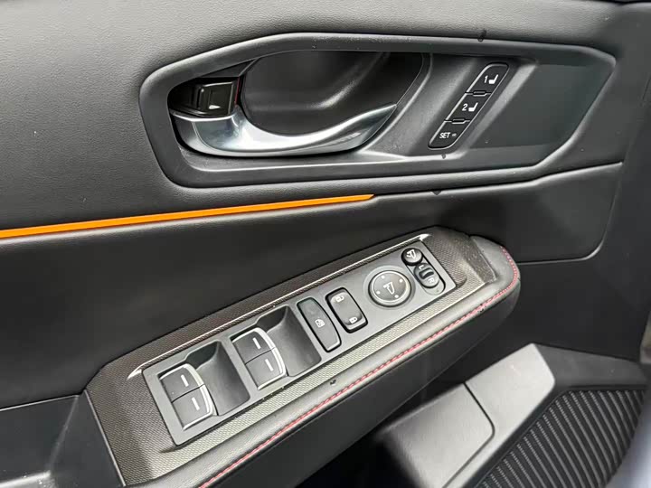 Фото 6 - Honda Accord