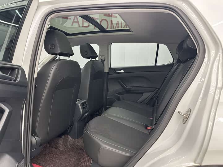 Фото 5 - Volkswagen Tacqua