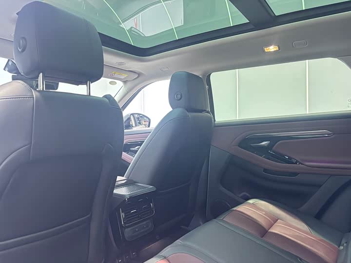 Фото 6 - Land Rover Range Rover Evoque L