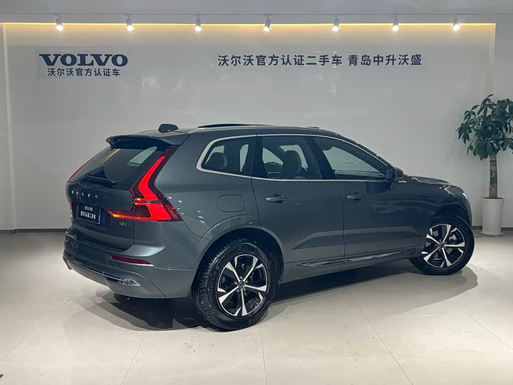 Фото 4 - Volvo XC60