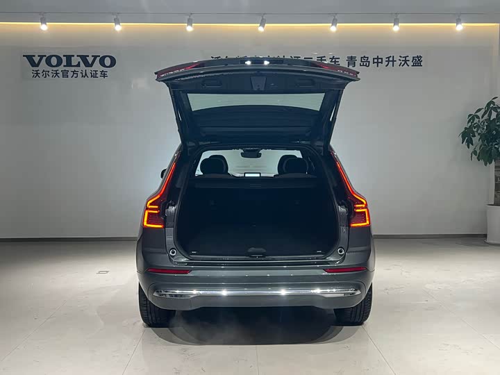 Фото 6 - Volvo XC60