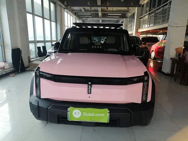 Фото 3 - Chery iCar 03