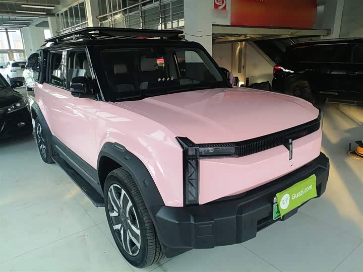 Фото 4 - Chery iCar 03