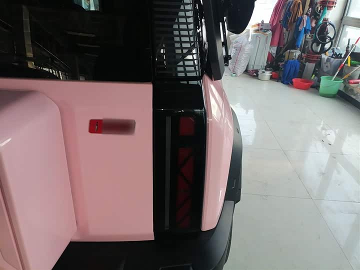 Фото 8 - Chery iCar 03