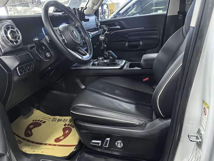 Фото 8 - Tank 300